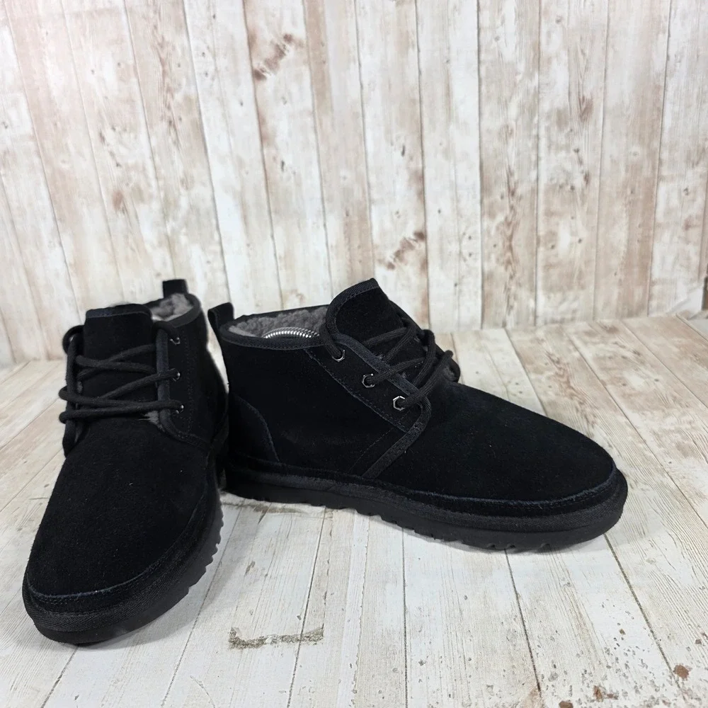 UGG Neumel Black Suede Lace Up Chukka‎ Boots 3236 Womens 7
